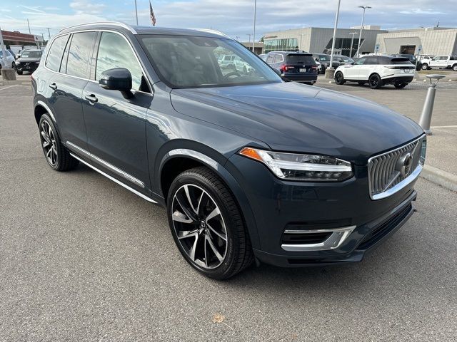 2021 Volvo XC90 Inscription Expression