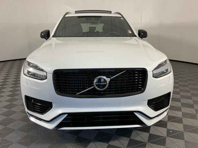 2021 Volvo XC90 R-Design