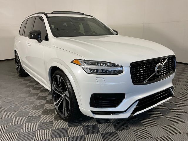 2021 Volvo XC90 R-Design