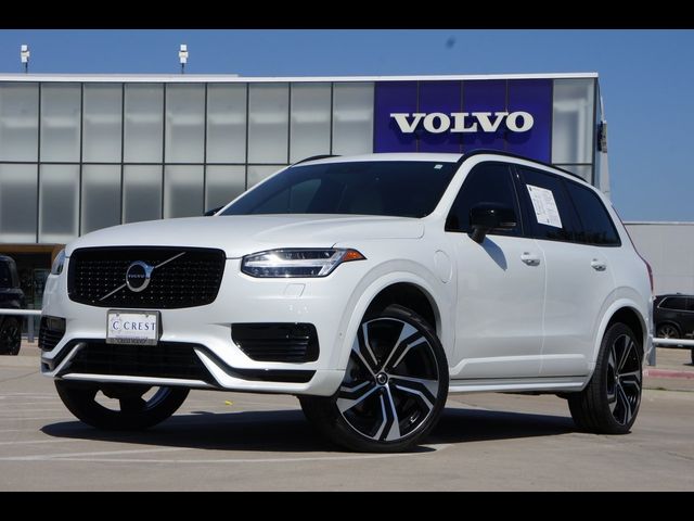 2021 Volvo XC90 R-Design