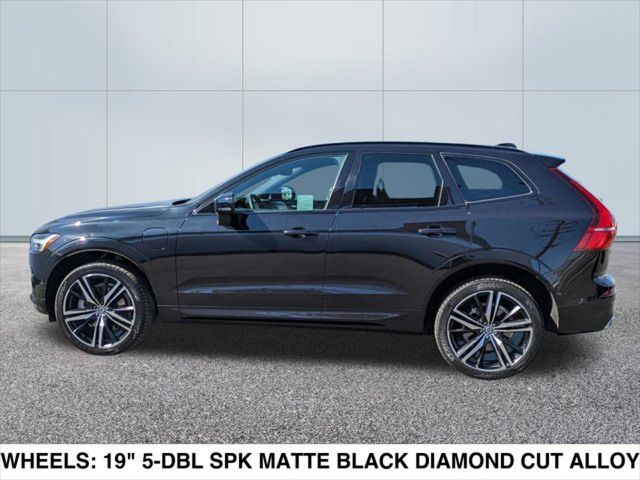 2021 Volvo XC60 R-Design