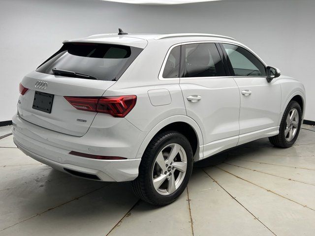 2022 Audi Q3 Premium