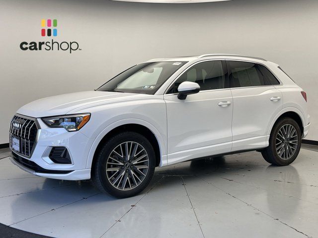 2022 Audi Q3 Premium