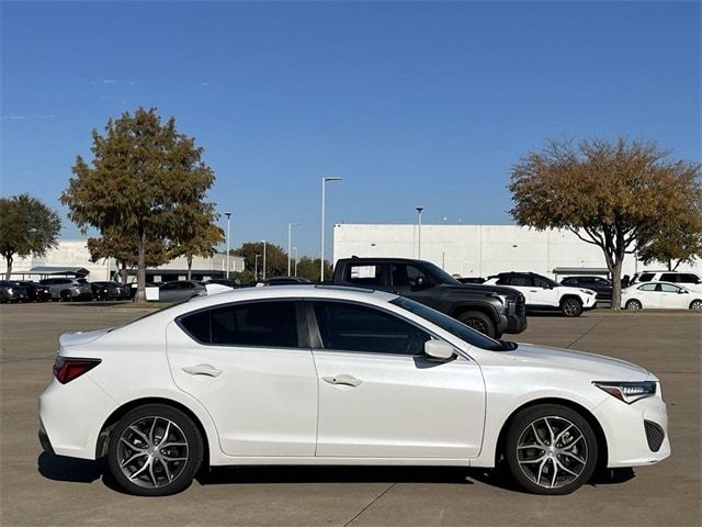 2022 Acura ILX Premium