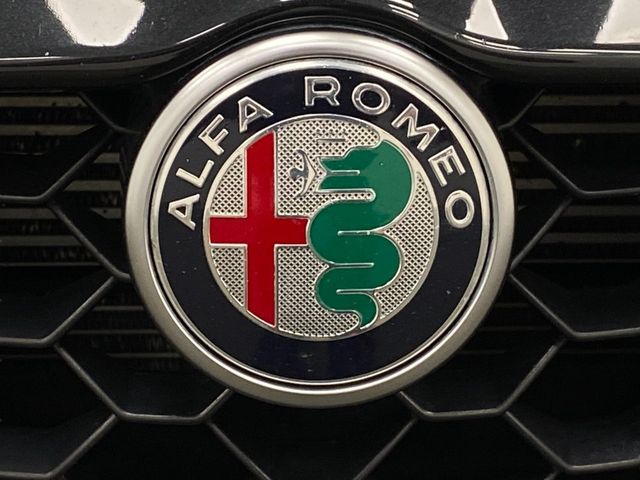 2022 Alfa Romeo Giulia Veloce