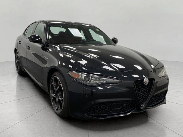 2022 Alfa Romeo Giulia Veloce