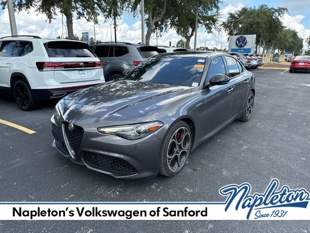 2022 Alfa Romeo Giulia Veloce