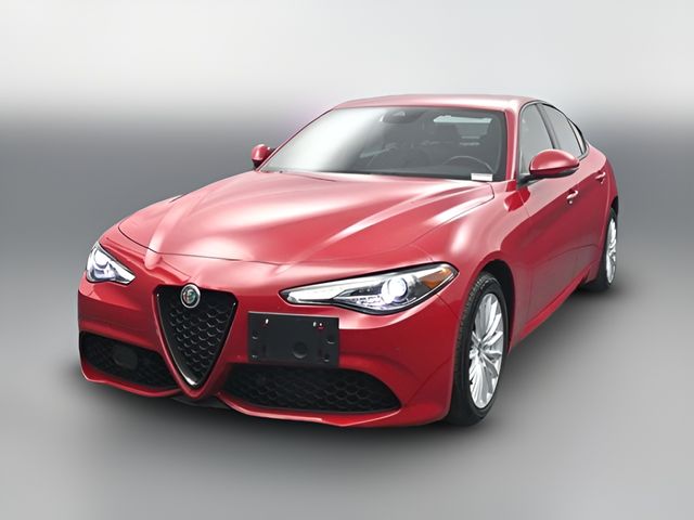 2022 Alfa Romeo Giulia Base