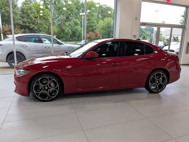 2022 Alfa Romeo Giulia Ti