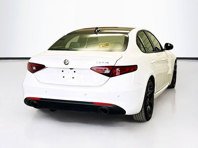 2022 Alfa Romeo Giulia Ti