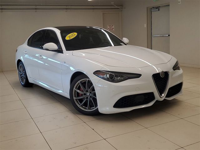 2022 Alfa Romeo Giulia Ti