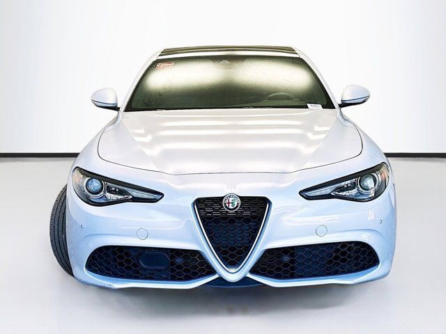 2022 Alfa Romeo Giulia Ti