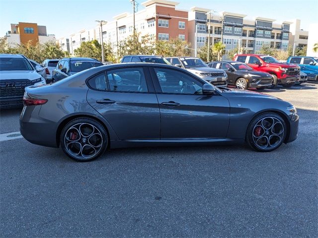 2022 Alfa Romeo Giulia Ti