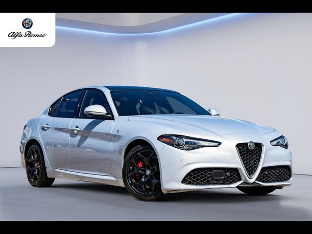 2022 Alfa Romeo Giulia Ti