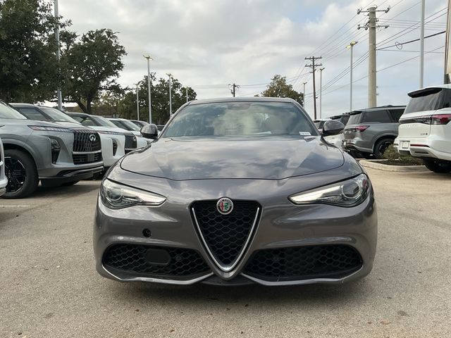 2022 Alfa Romeo Giulia Ti