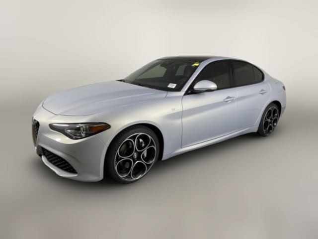 2022 Alfa Romeo Giulia Ti