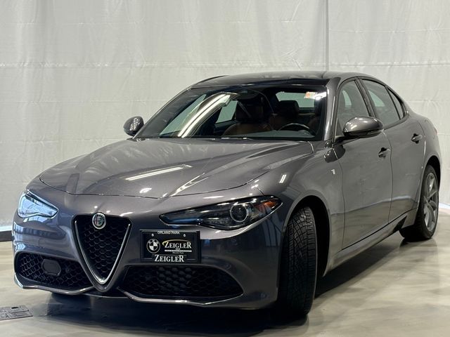 2022 Alfa Romeo Giulia Ti