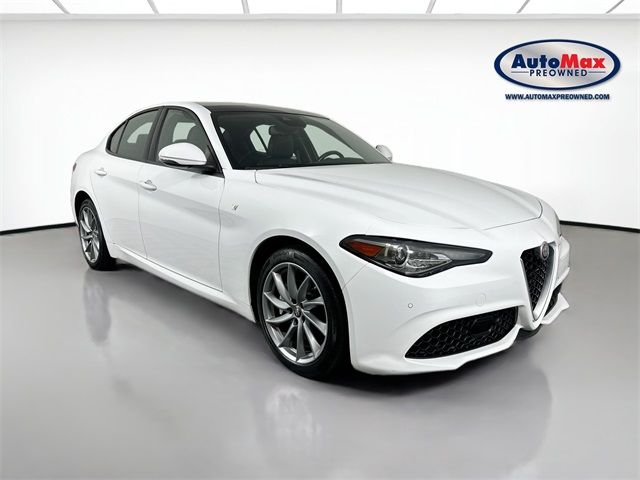 2022 Alfa Romeo Giulia Ti