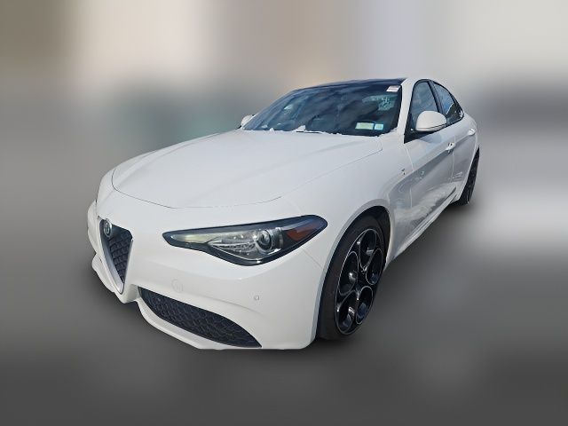 2022 Alfa Romeo Giulia Ti