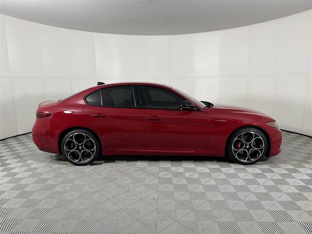 2022 Alfa Romeo Giulia Veloce