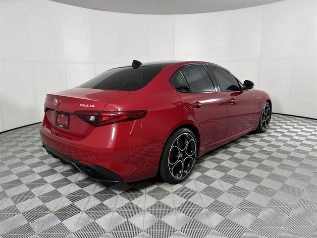 2022 Alfa Romeo Giulia Veloce