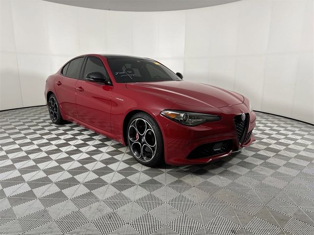 2022 Alfa Romeo Giulia Veloce