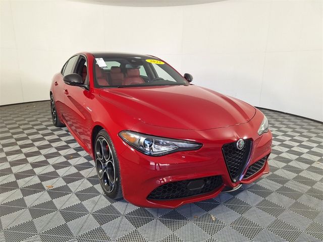 2022 Alfa Romeo Giulia Veloce