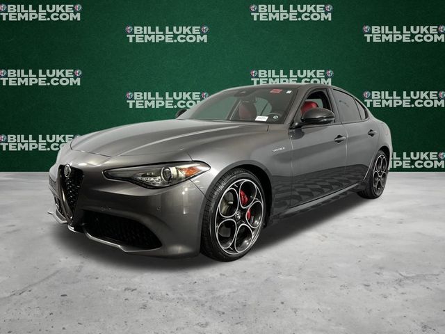 2022 Alfa Romeo Giulia Veloce