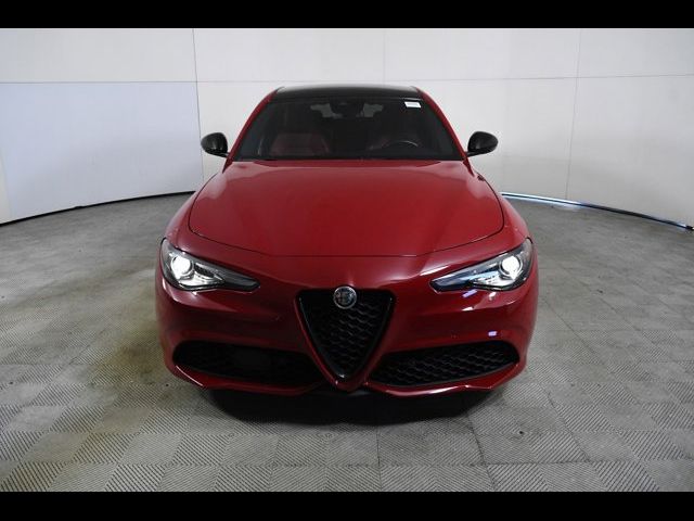 2022 Alfa Romeo Giulia Veloce