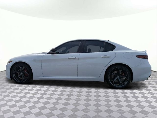 2022 Alfa Romeo Giulia Veloce