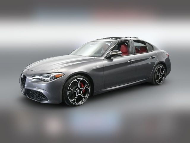 2022 Alfa Romeo Giulia Veloce