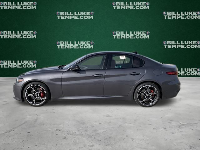 2022 Alfa Romeo Giulia Veloce