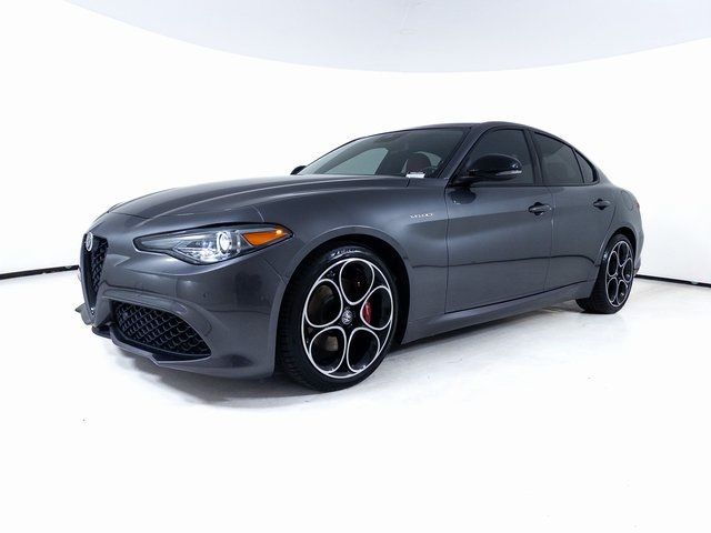 2022 Alfa Romeo Giulia Veloce