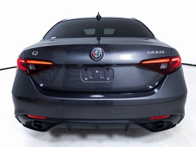 2022 Alfa Romeo Giulia Veloce