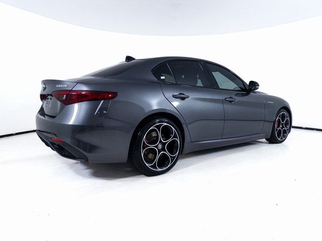 2022 Alfa Romeo Giulia Veloce