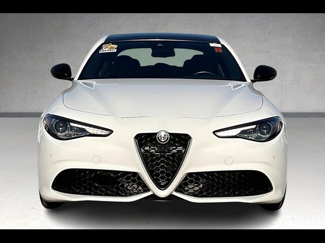 2022 Alfa Romeo Giulia Veloce