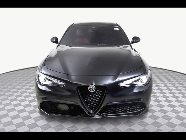 2022 Alfa Romeo Giulia Veloce