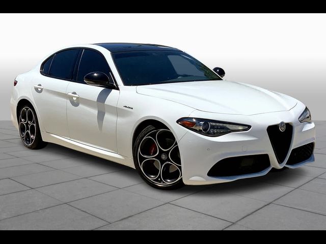 2022 Alfa Romeo Giulia Veloce