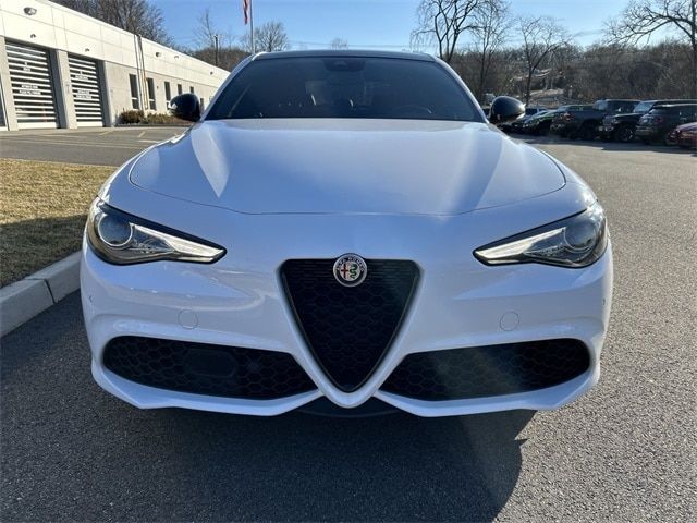 2022 Alfa Romeo Giulia Veloce