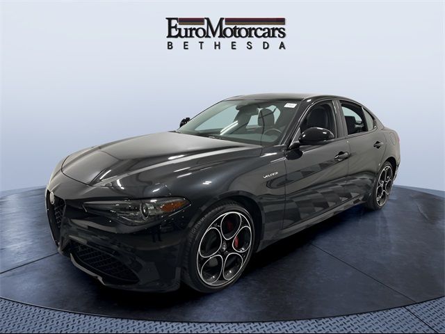 2022 Alfa Romeo Giulia Veloce