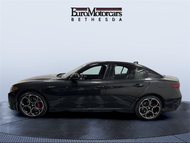 2022 Alfa Romeo Giulia Veloce