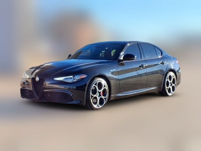 2022 Alfa Romeo Giulia Veloce