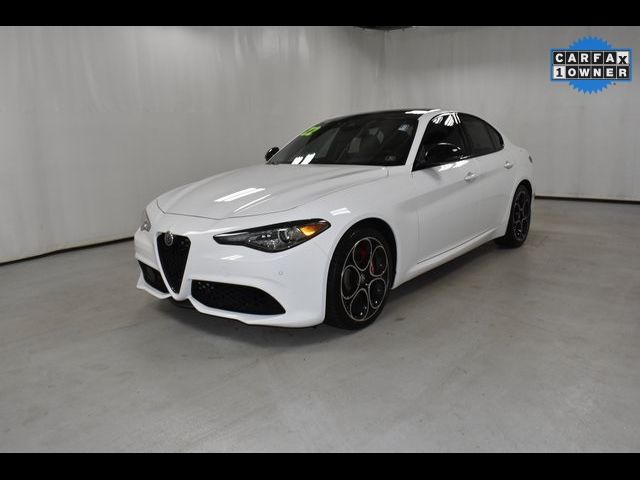 2022 Alfa Romeo Giulia Veloce