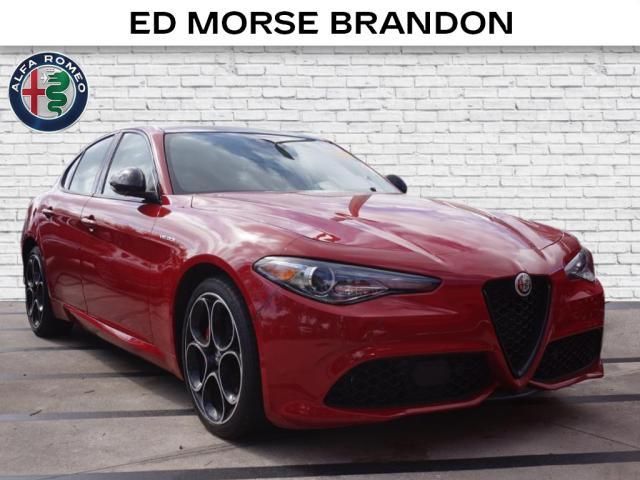 2022 Alfa Romeo Giulia Veloce