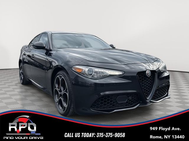 2022 Alfa Romeo Giulia Veloce