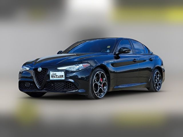 2022 Alfa Romeo Giulia Veloce