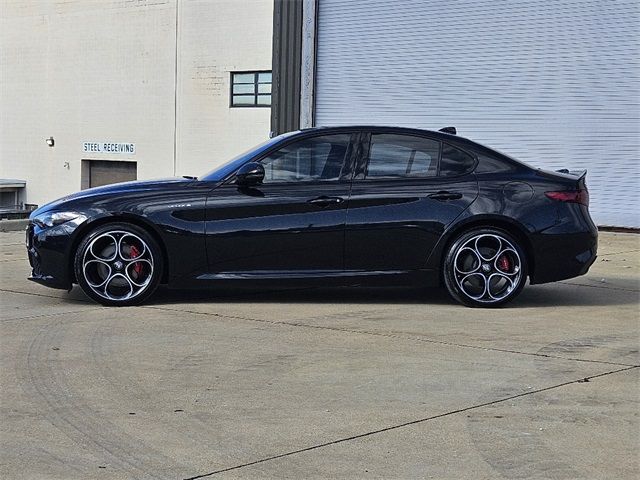 2022 Alfa Romeo Giulia Veloce