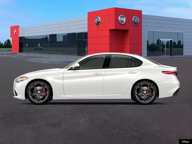 2022 Alfa Romeo Giulia Veloce