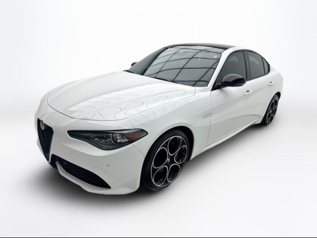 2022 Alfa Romeo Giulia Veloce