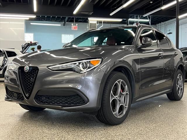 2022 Alfa Romeo Stelvio Sprint